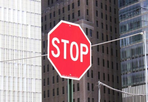 stop sign 