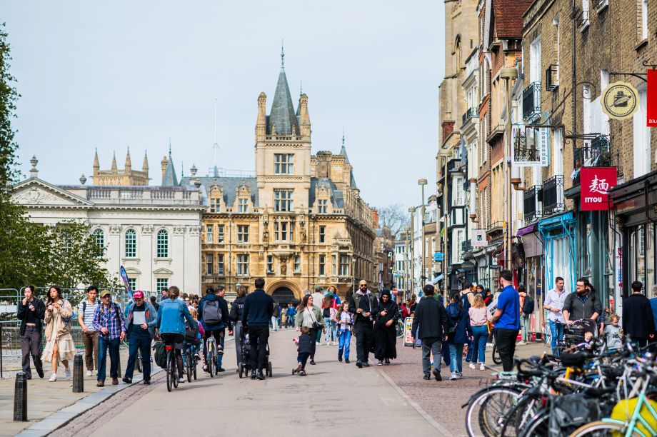 Tourists in Cambridge