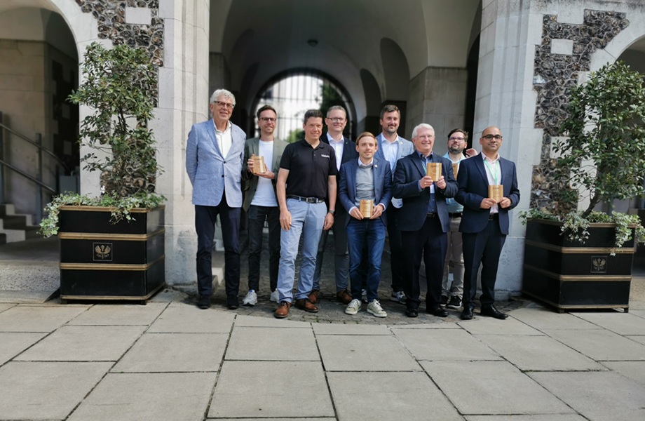 IQGeo's Customer and Innovation Award winners.