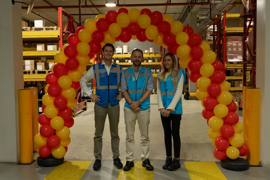 Domino and DHL
