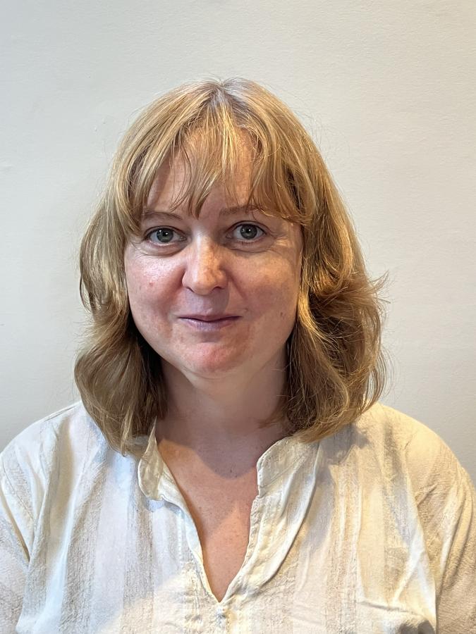 Dr Kathleen Hughes