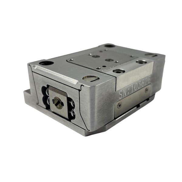 Compact nanopositioning stage