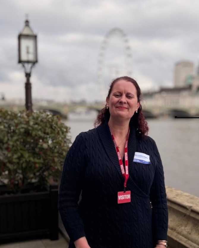Dr Sarah Mardle - CEO of Alma Business Consulting 