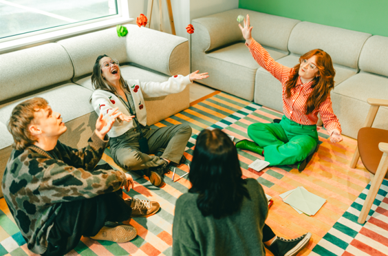 Chloe leads a mini unscrunch workshop for Fora Spaces in Cambridge on station road. 