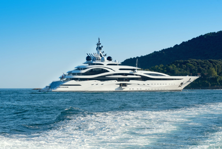 Super Yacht 