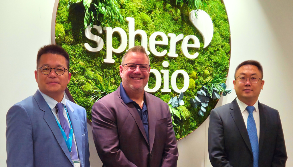 Left to right: Johnathan Fu (Sphere Bio), Dale Levitzke (Sphere Bio), Wei Zhang (Redbert Biotechnology)