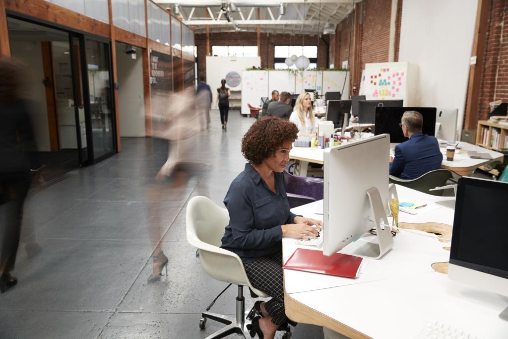 TEAM IN OFFICE