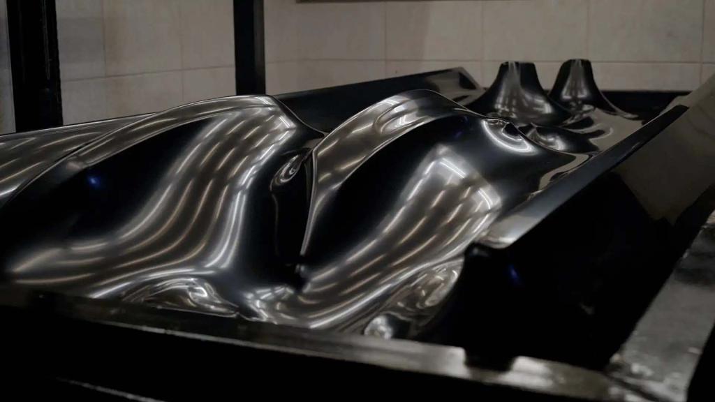 Vacuum forming production process