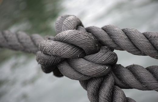 rope with knot in it_ Image by Engin_Akyurt on Pixabay.