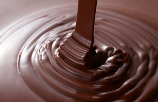 melted chocoalte being poured