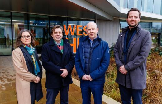 rom left Jo Igoe from University of Cambridge Estates Division, Mayor Dr Nik Johnson, Dr Diarmuid O’Brien, Pro Vice Chancellor for Innovation and Matt Johnson, Head of Development for North West Cambridge, University of Cambridge.