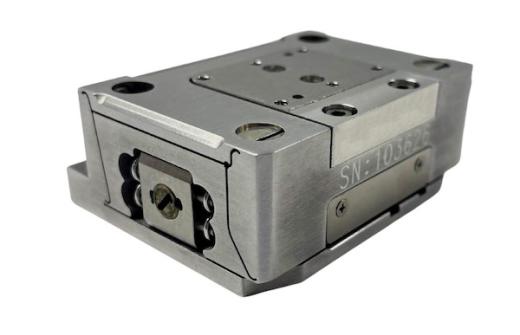 Compact nanopositioning stage