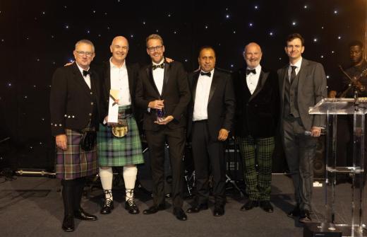 Chris Welch receiving an award