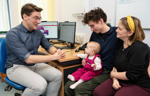 Dr Hendriks meeting with Safi and her parents.