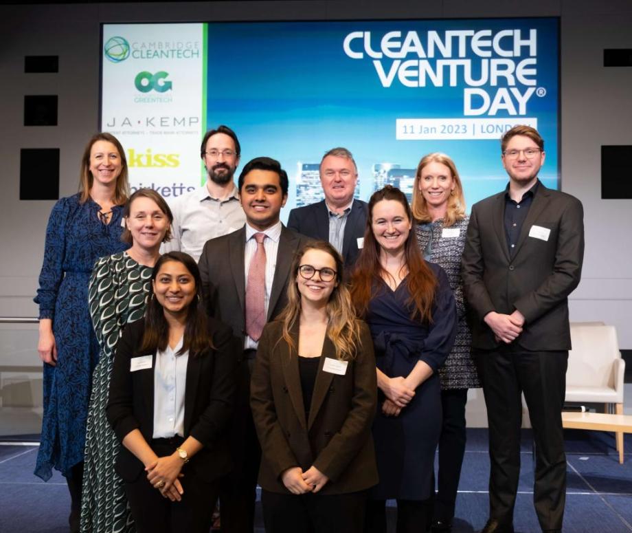 Picture of the Cambridge Cleantech team 