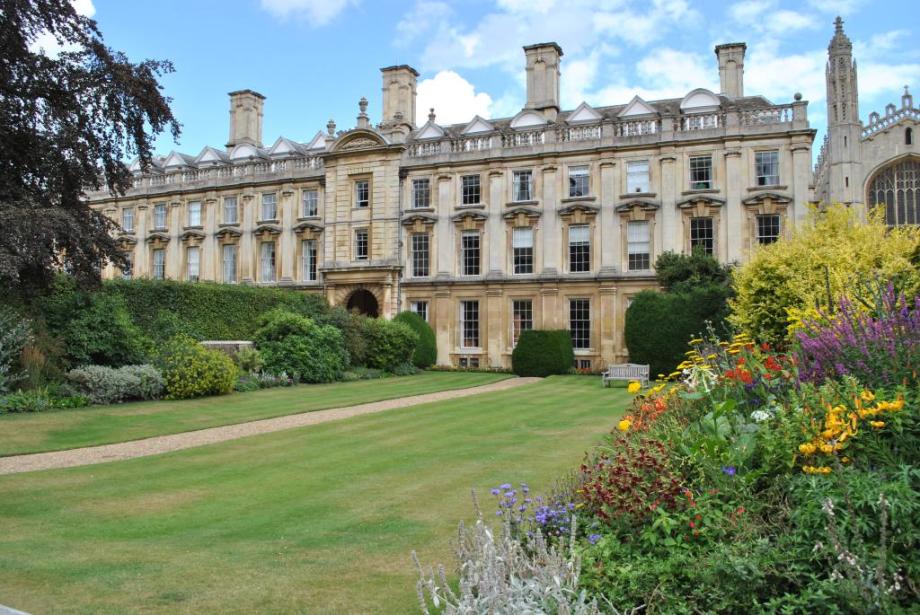 Clare College Cambridge - Scholar's Garden