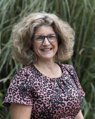 Clare Viney,  Board Member of ELRIG UK, Chair of People & Culture Work Group and CEO of CRAC