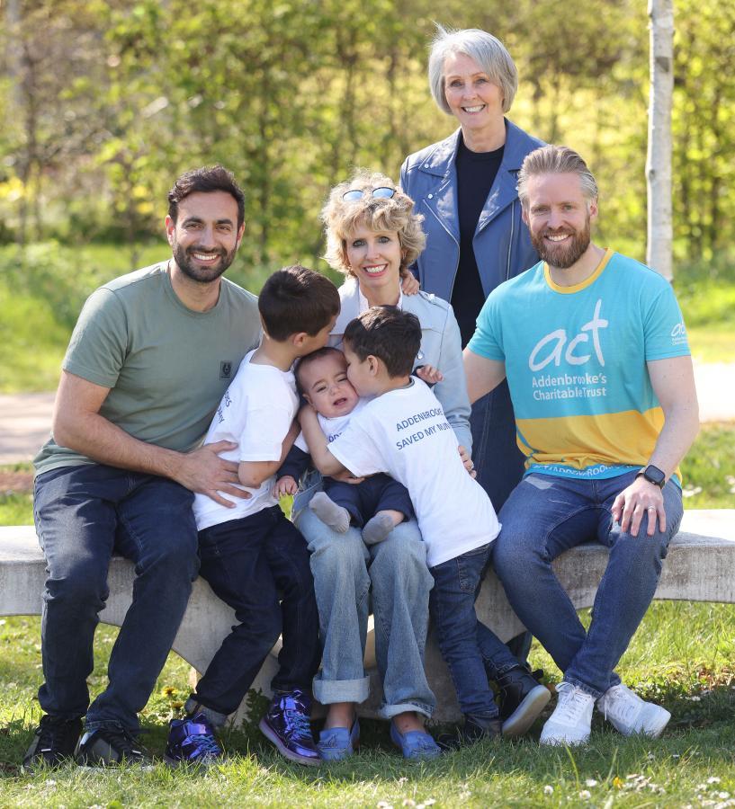 London Marathon runner Jack Sibbons with his twin sister, Amy De Silva, her husband Greg, and their children, Hugo, Dawson and Chester, with Amy and Jack's mum, Sally 