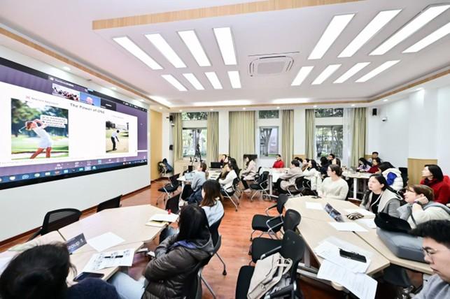 School leaders in Pudong participating in Session Four of the EFEC–PIED leadership development programme.