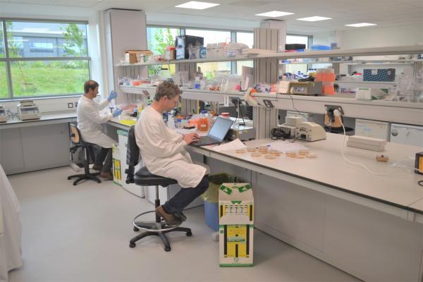 PetMedix labs: PetMedix, based at the Babraham Research Campus, employs over 30 staff