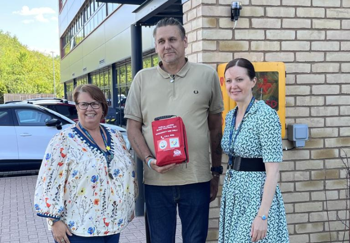 L to R: Sian Garwood, Darryl Barfield, Helen Earl 
