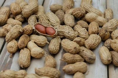 Peanuts_ Image by Pexels from Pixabay