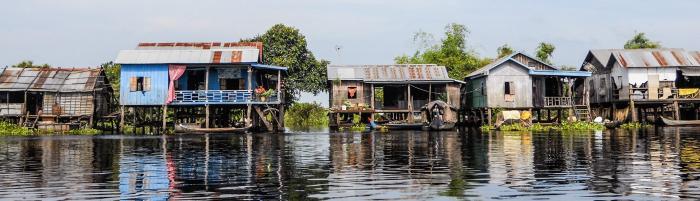 Stilt houses in Cambodia _ image credit: Roberto Amato, Wellcome Sanger Institute