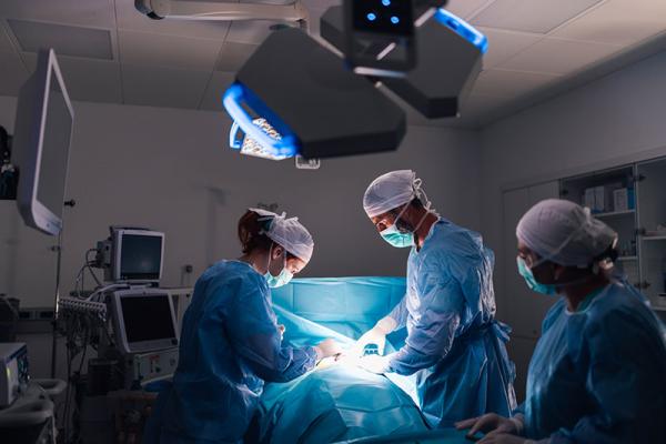 How AI Is Transforming Surgical Decision Support